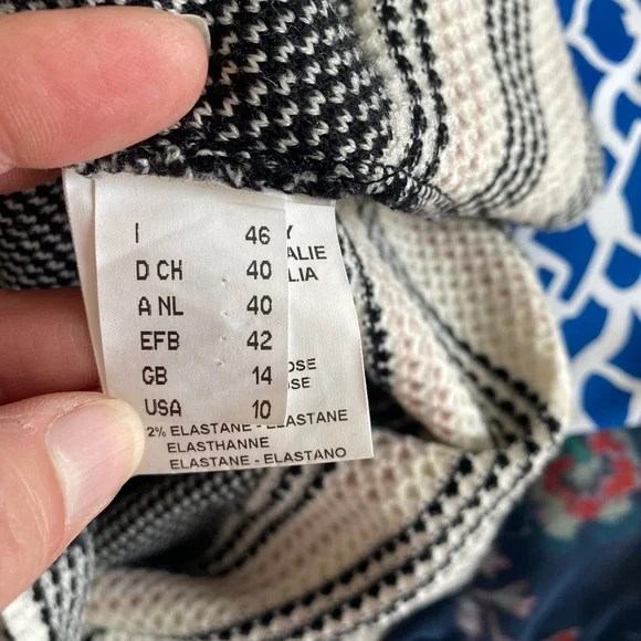 Missoni Black and Cream Sleeveless Turtleneck Top - Size 10 - Picture 7 of 8